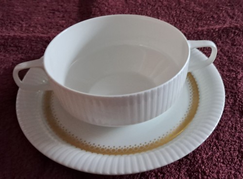 Suppentassen mit teller von - suppentassen,